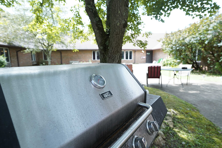 Barbeque Grill Machine in an outdoor courtyard- Arbors at Pomeroy